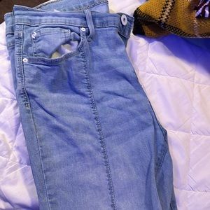 Levi light wash high rise jeggings